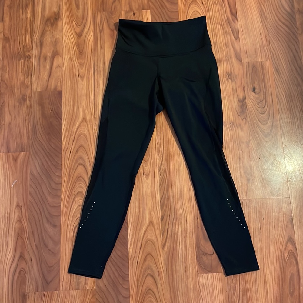 NWOT High-Waisted Run Leggings